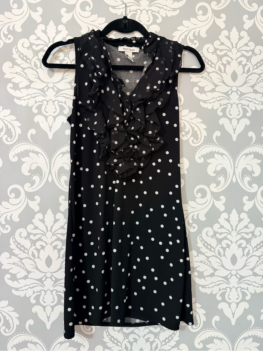 💫4/$25 • White House Black Market Ruffle Detail Polka Dot Micro Dress
